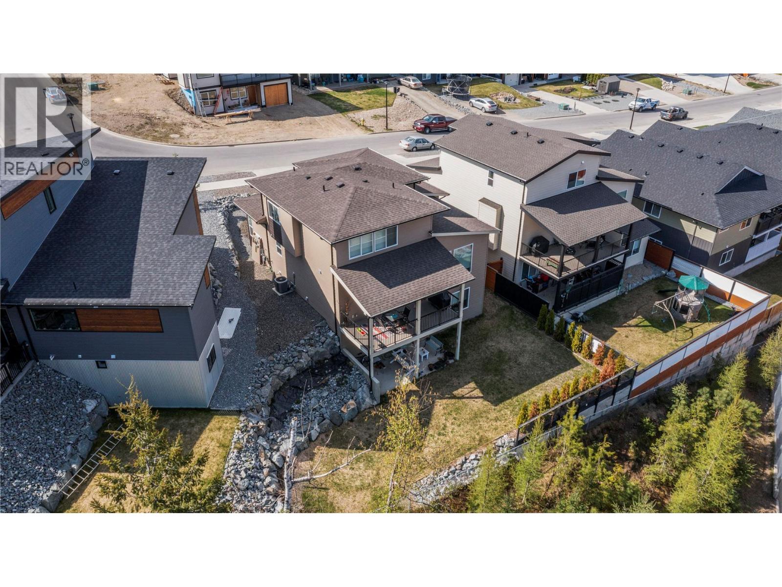 2181 14 Avenue SE - 5
