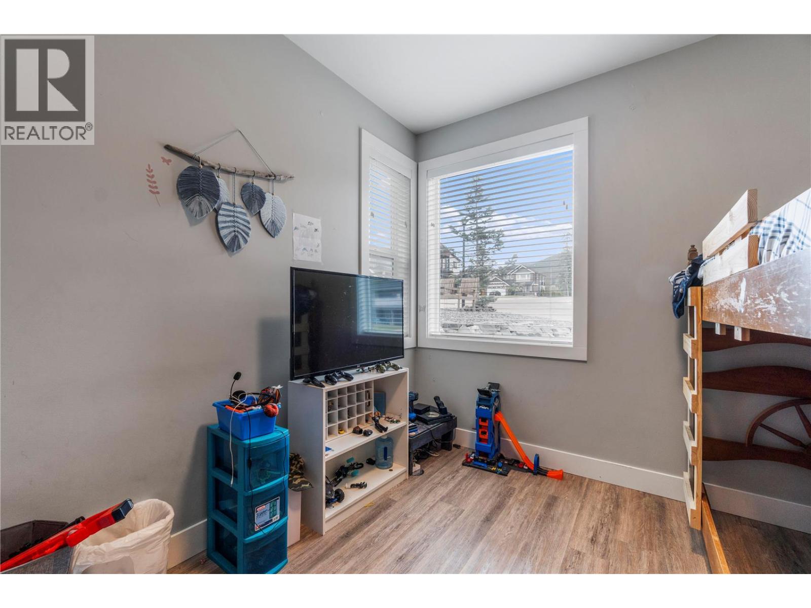 2181 14 Avenue SE - 30