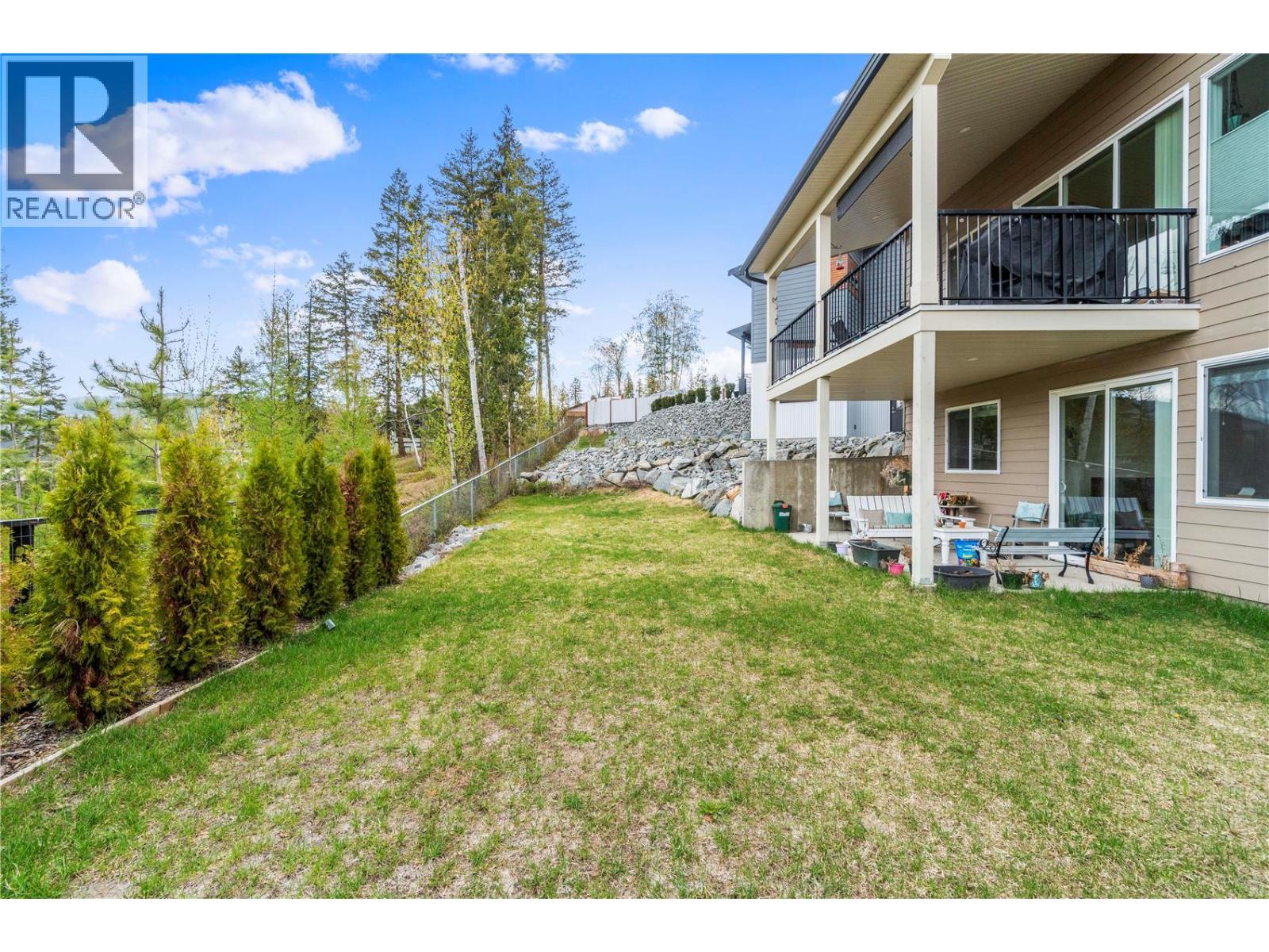 2181 14 Avenue SE - 46