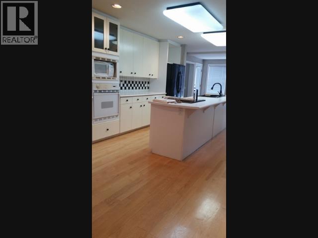 7471 MONTANA Road, Richmond, British Columbia, V7C2K7, Richmond, British Columbia — photo 4 of 5