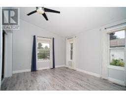 11 Indiana Avenue, Wasaga Beach, ON L9Z3A8 Photo 6