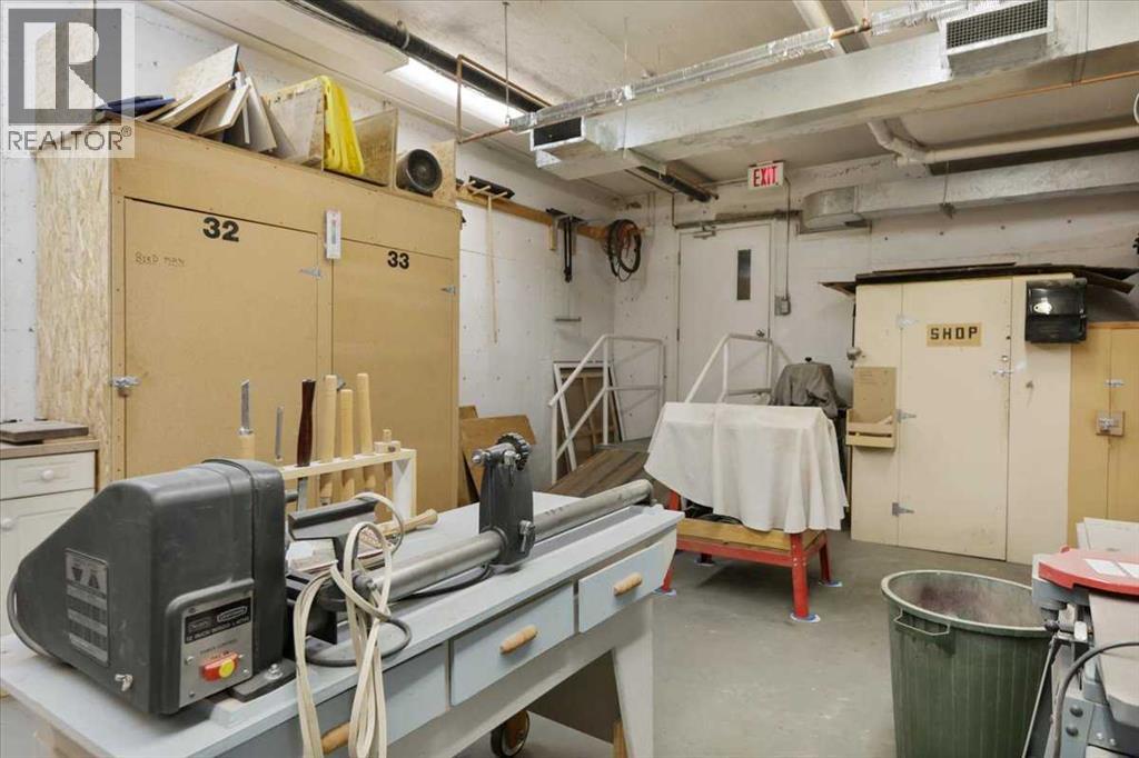 4512 52 Avenue - Photo 41