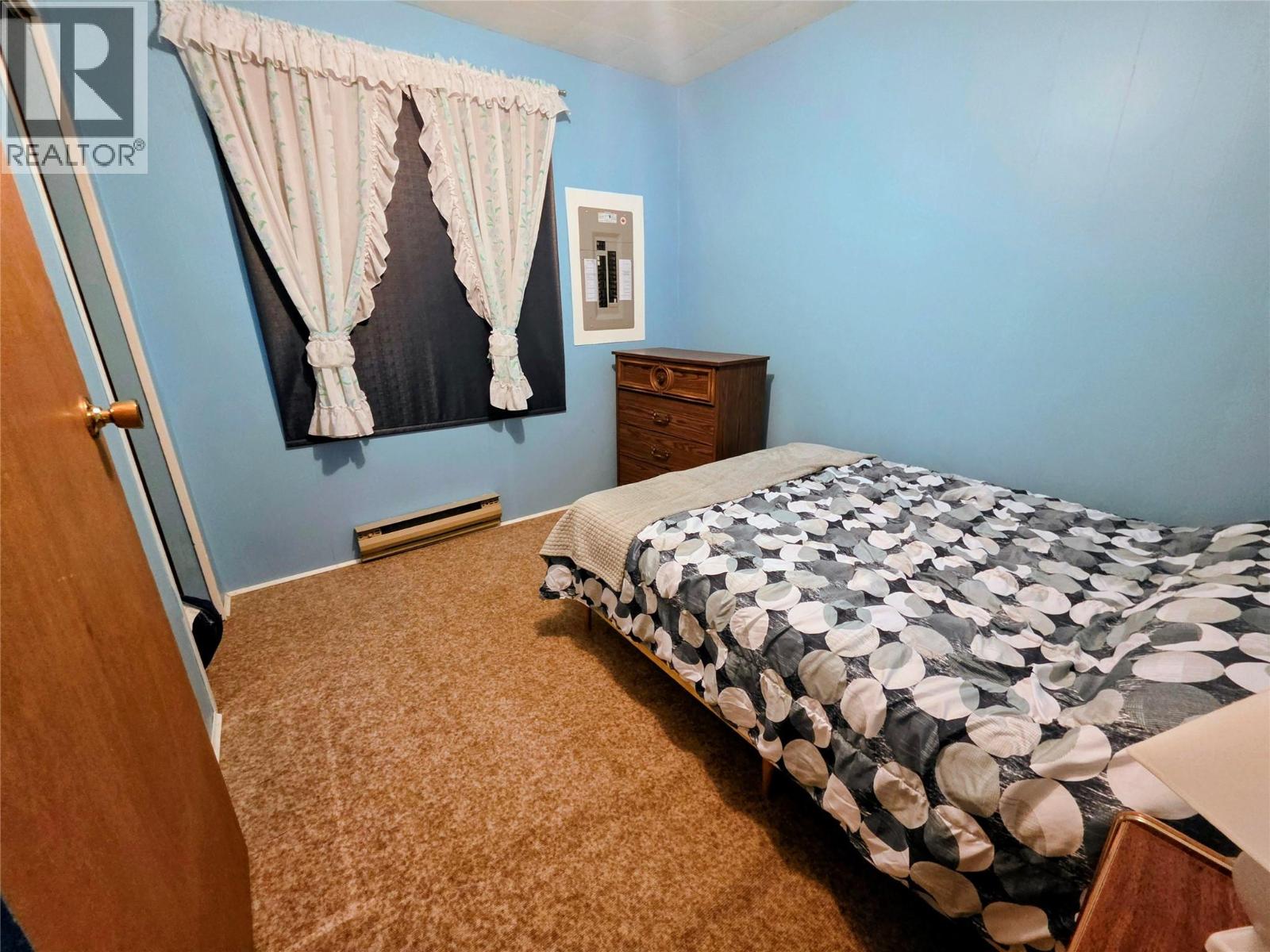 1142 Third Avenue - Image 16