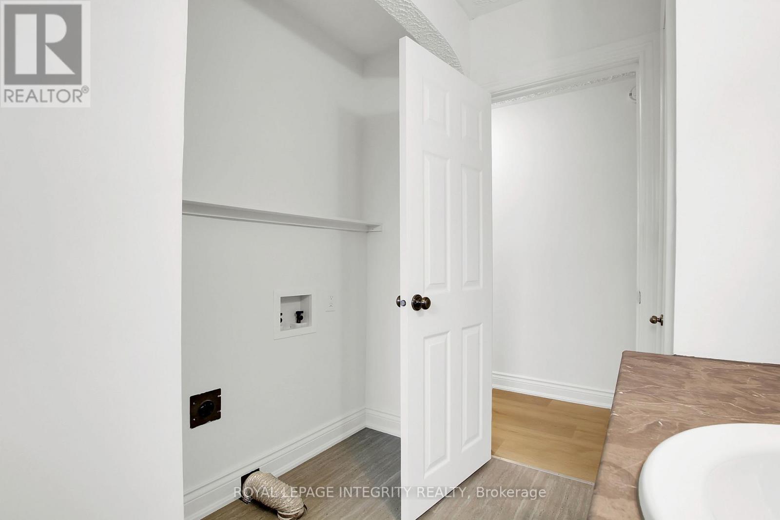 2170 LAJOIE STREET - 23