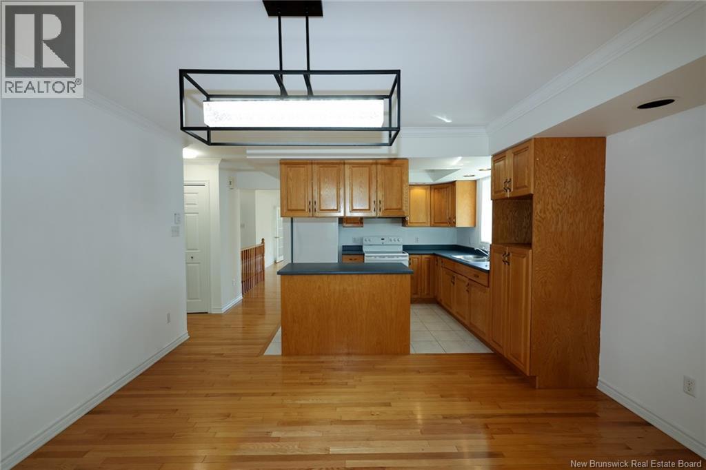 23 Katherine Lane - Image 6