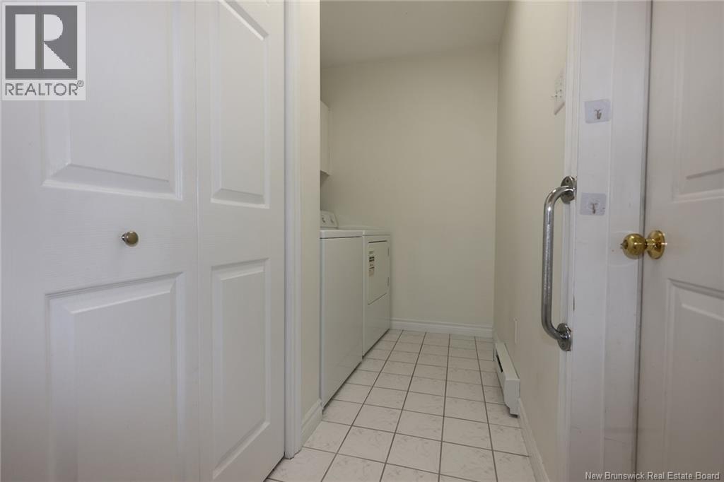 23 Katherine Lane - Image 14