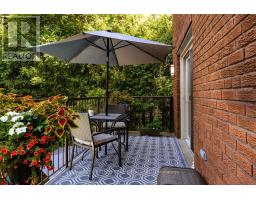 92 Prue Avenue, Toronto, ON M6B1R5 Photo 18