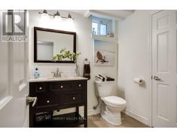 92 Prue Avenue, Toronto, ON M6B1R5 Photo 41