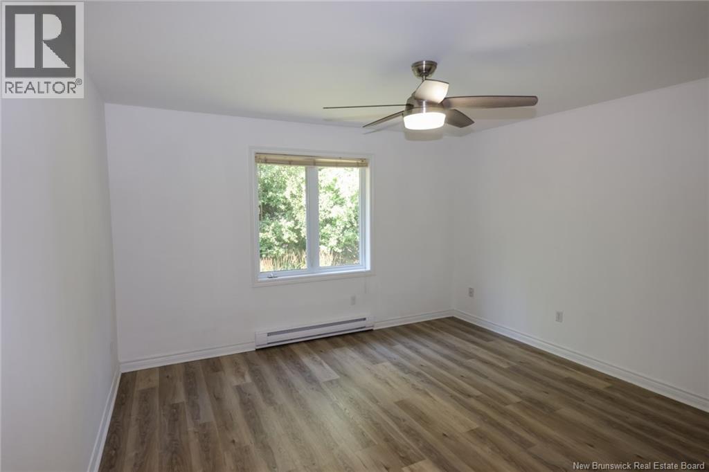 23 Katherine Lane - 11
