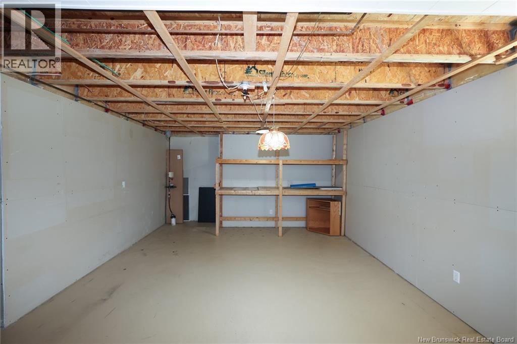 23 Katherine Lane - 19