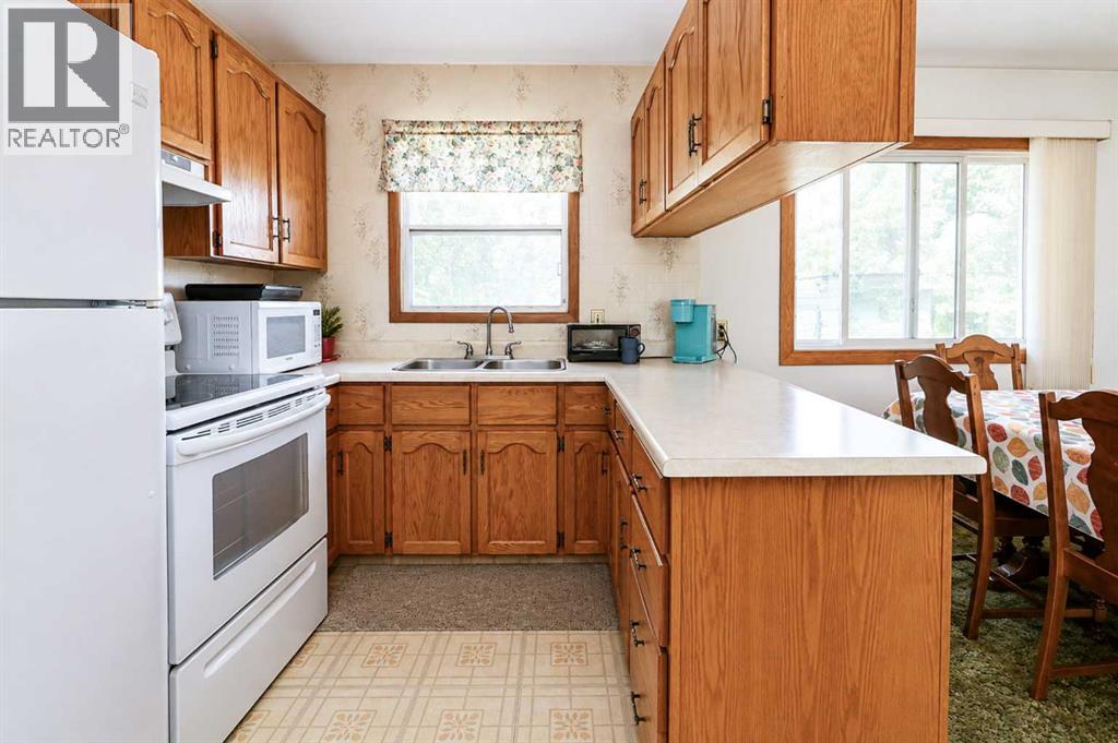 10226 110 Avenue - Photo 11