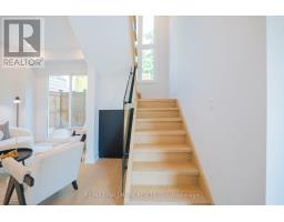 22 Harriet Street, Toronto, ON M4L2E9 Photo 14