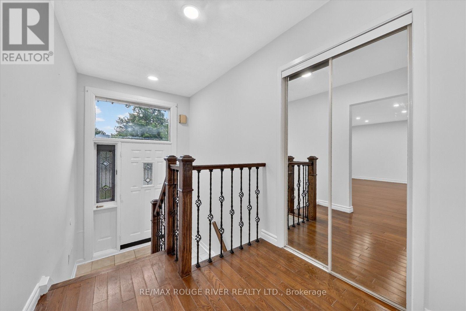 30 SCARBORO AVENUE - 5