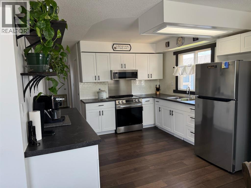 19 Centennial Crescent - Photo 5