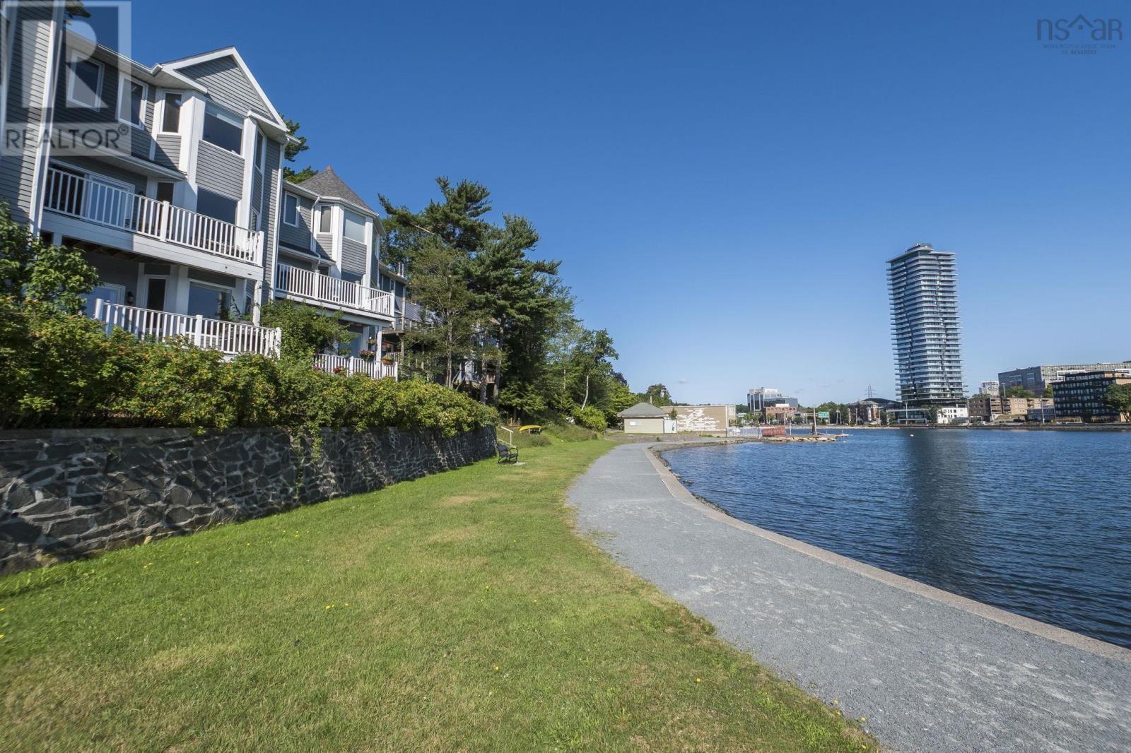 Property 34 of 41 of 125 Anchor Drive