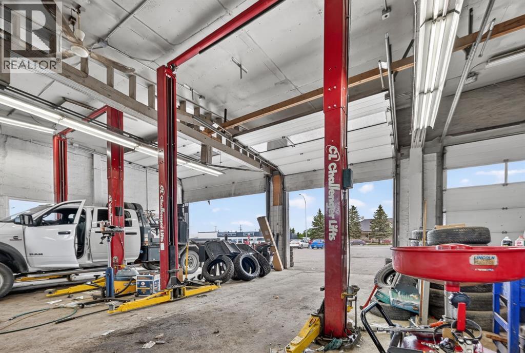 5115 1 Street West - Photo 42