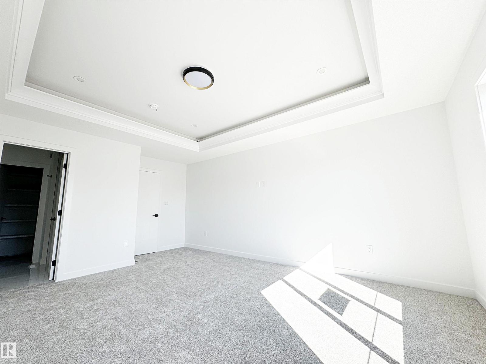 1314 35 Street NW - Photo 29