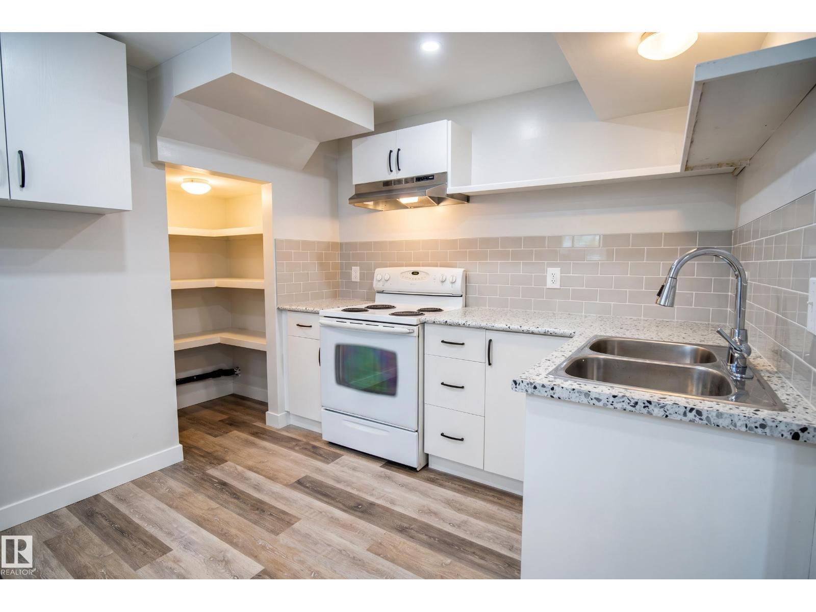 13536 119 Street NW - Photo 10