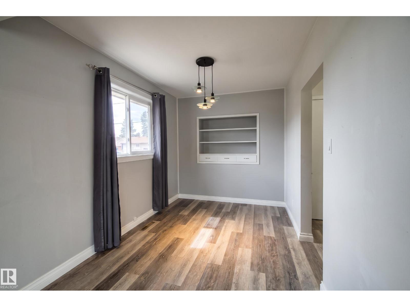 13536 119 Street NW - Photo 5