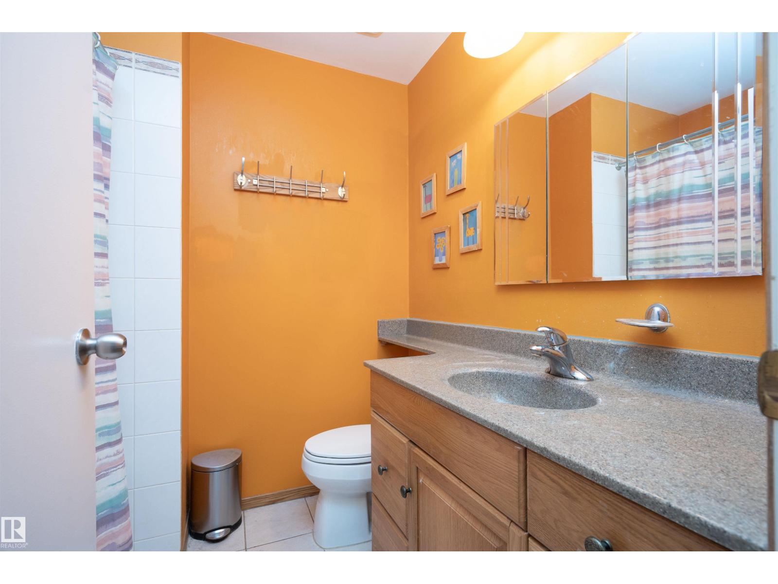12022 43 Street NW - Photo 11