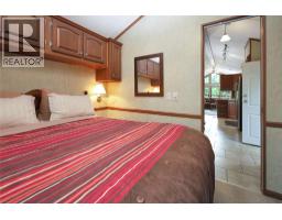 4862 Lynx Drive, Radium Hot Springs, BC V0A1M0 Photo 24