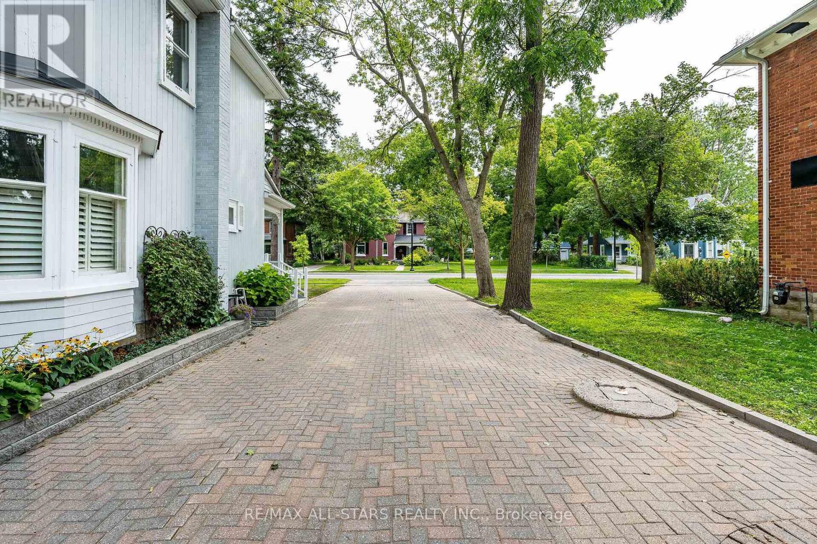114 MAIN STREET - 5