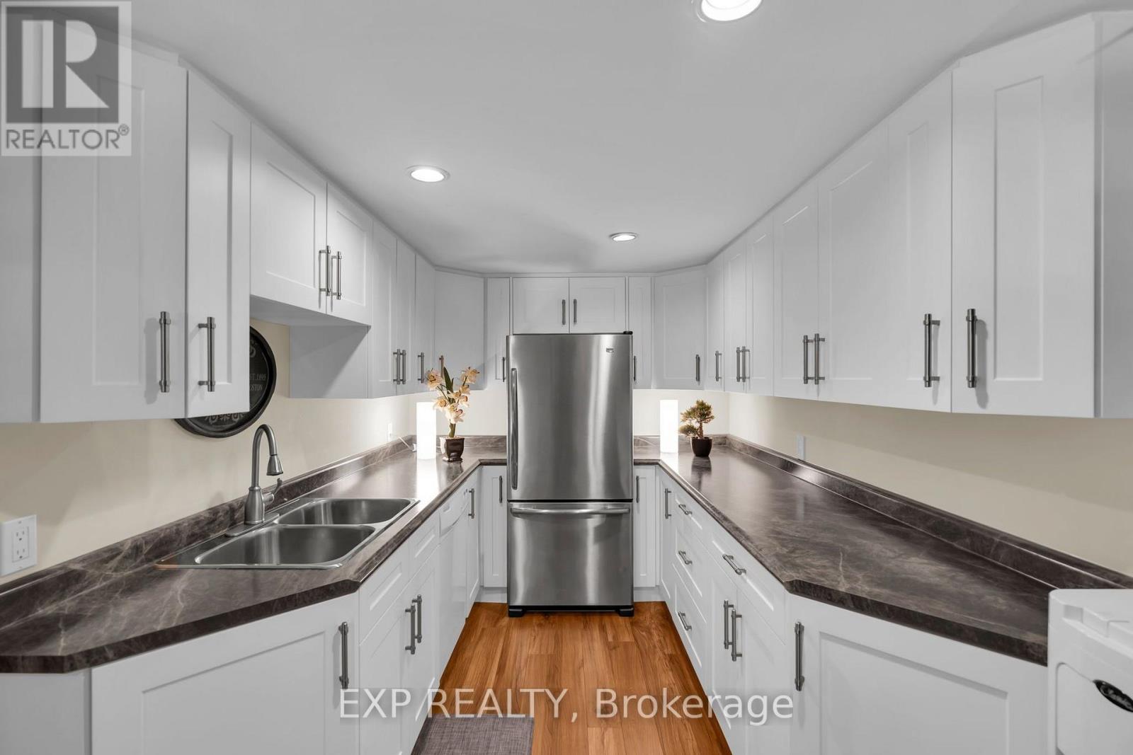 5763 BLACK RIVER ROAD - Image 38