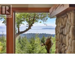 Bedroom - 1495 Coats Dr, Gabriola Island, BC V0R1X6 Photo 8