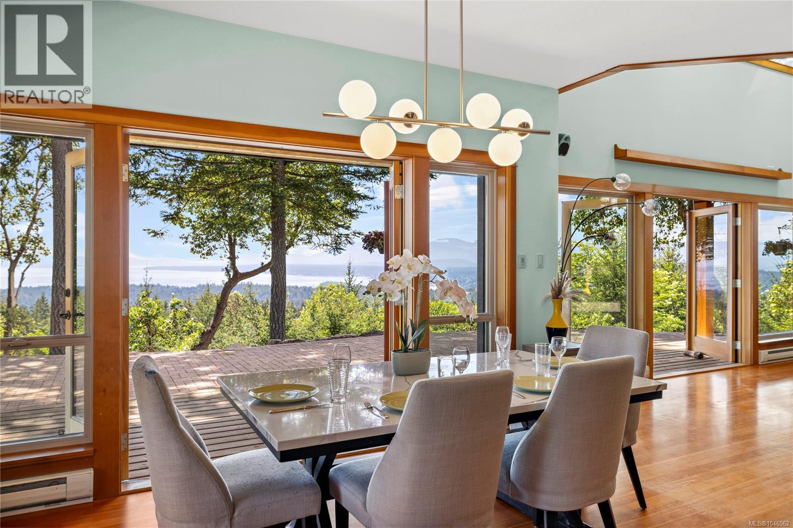 1495 Coats Dr, Gabriola Island
