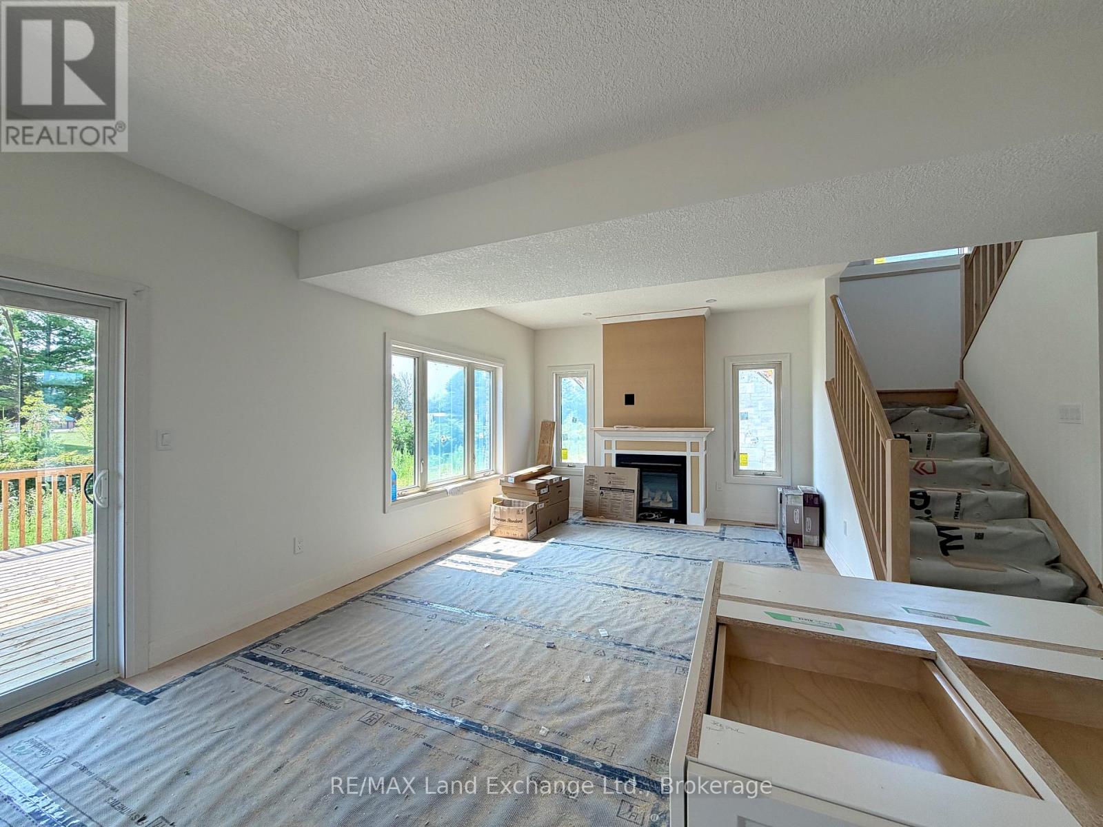 382 FRANCES STREET - 3