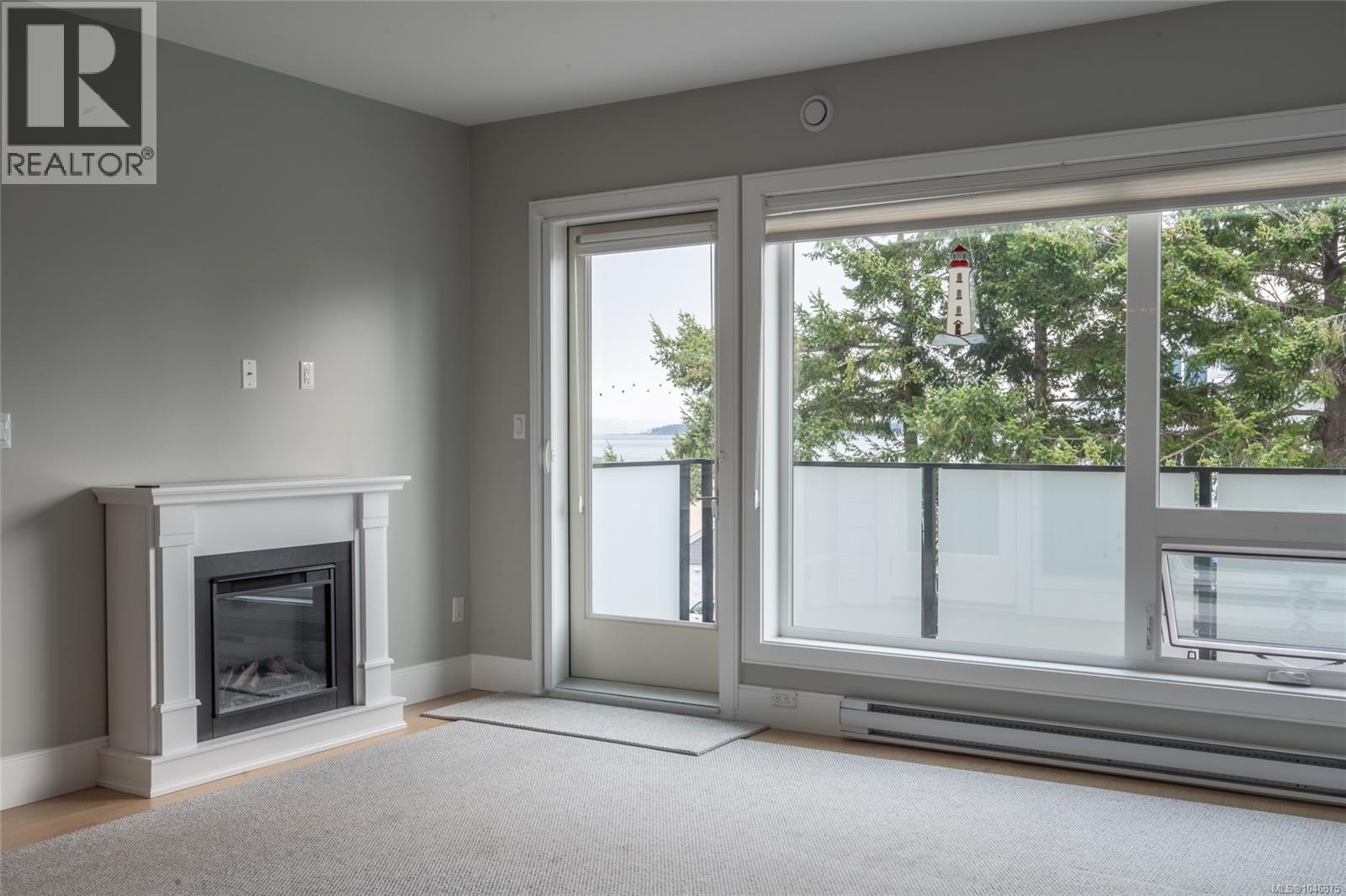 #302 2526 Bevan Ave - 10
