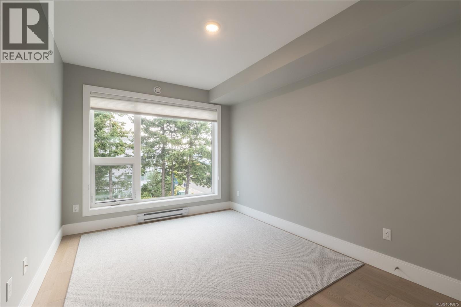 #302 2526 Bevan Ave - Image 21
