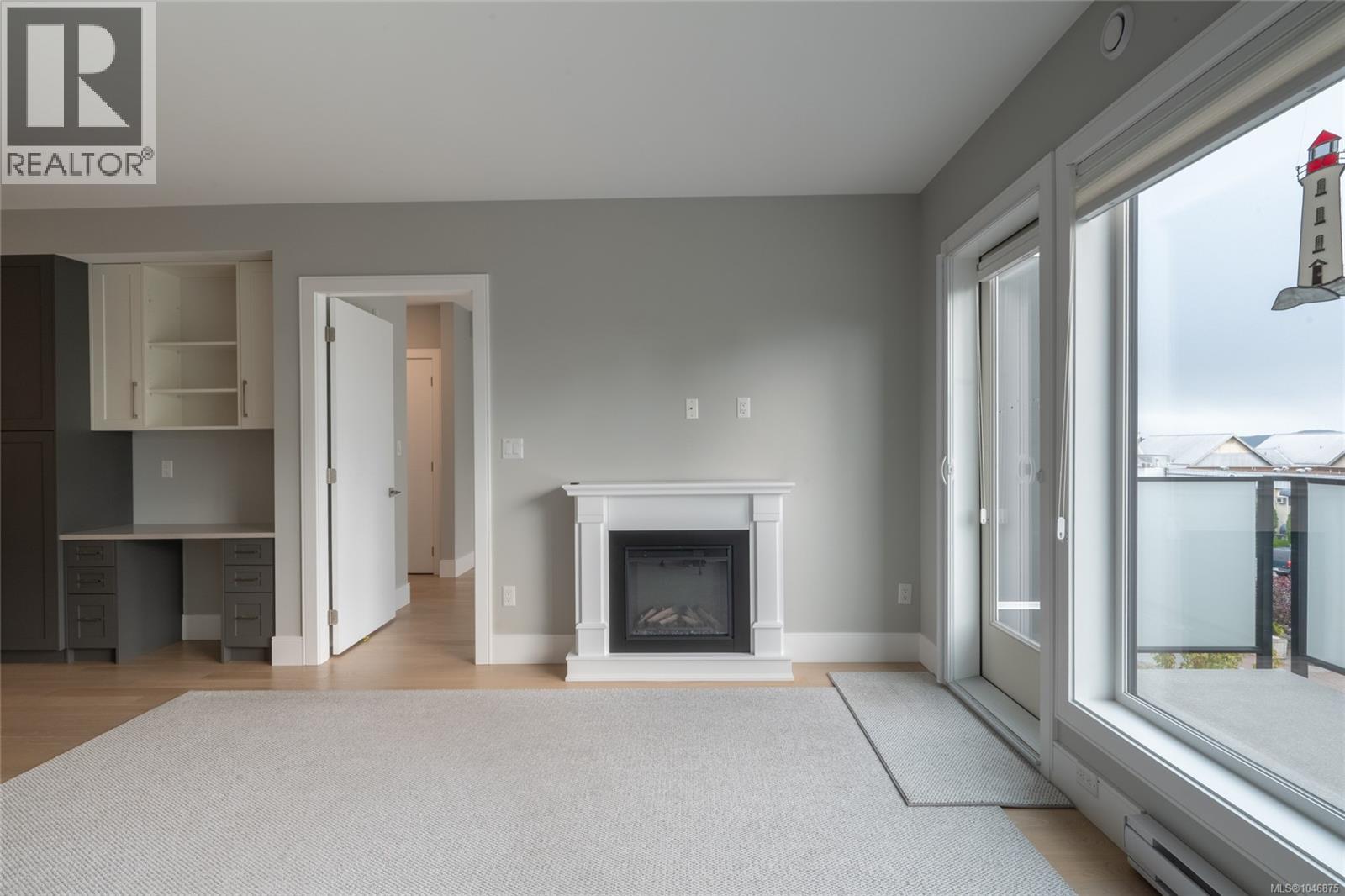 #302 2526 Bevan Ave - 12