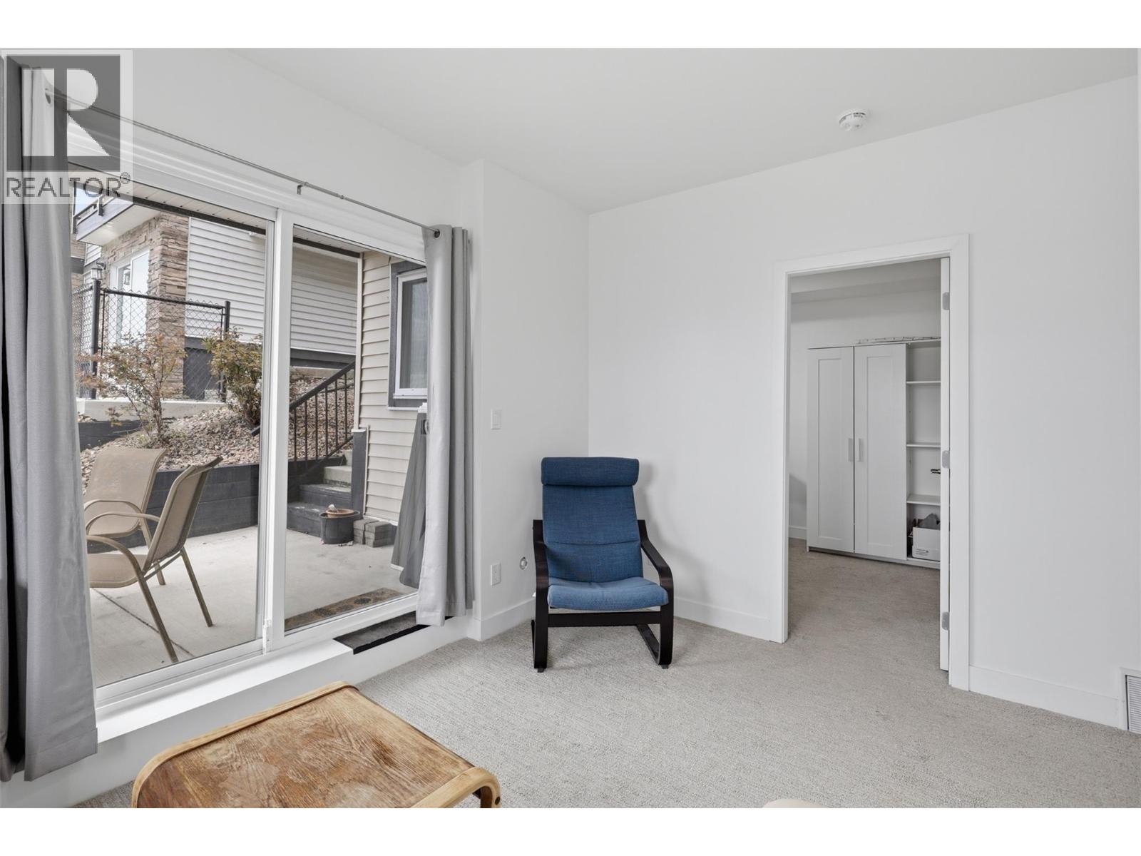 #102 438 WADDINGTON Drive - 30