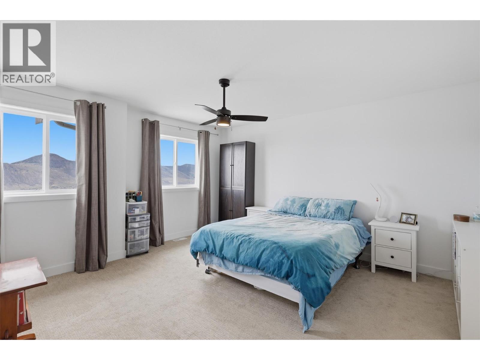 #102 438 WADDINGTON Drive - Image 17