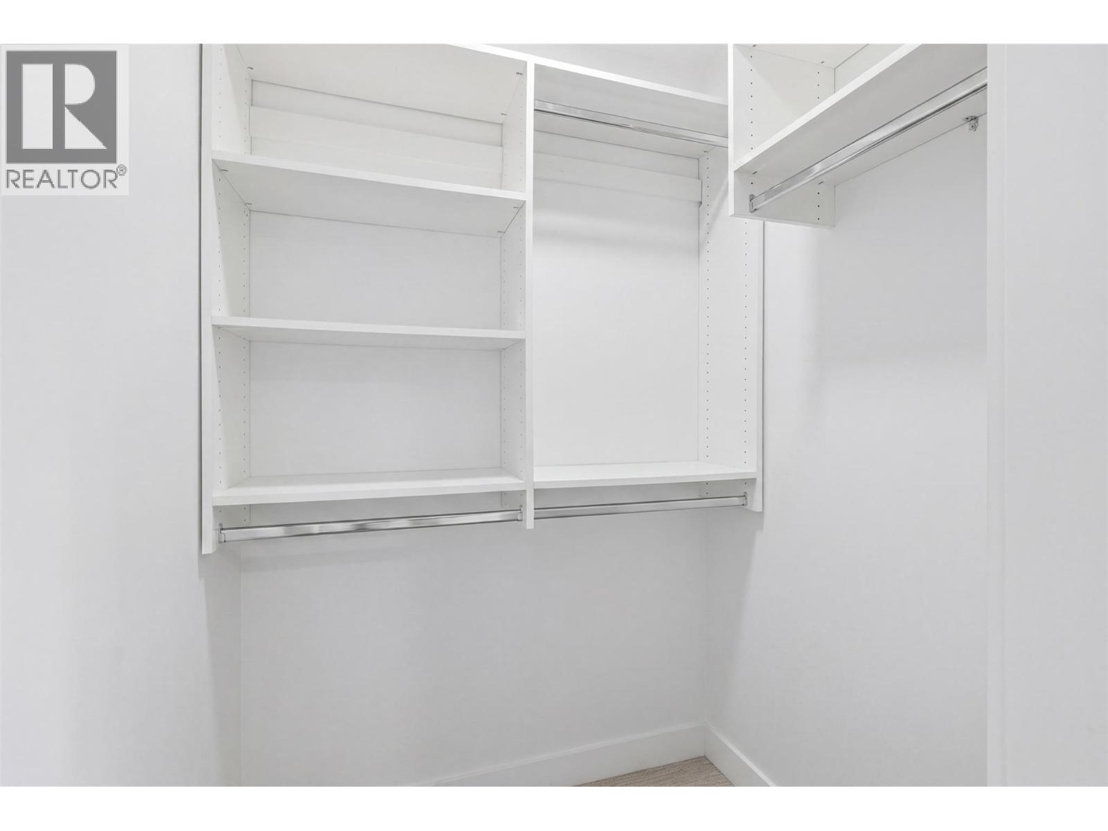 #102 438 WADDINGTON Drive - 25