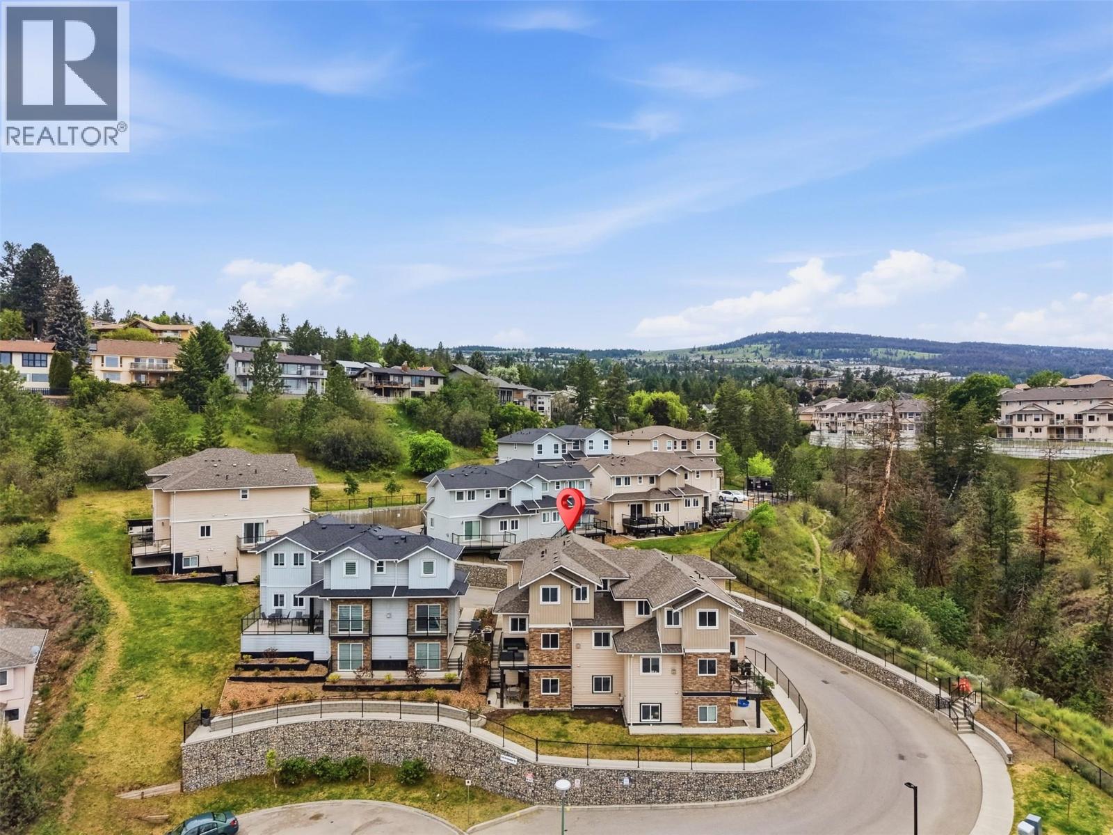 #102 438 WADDINGTON Drive - Image 40