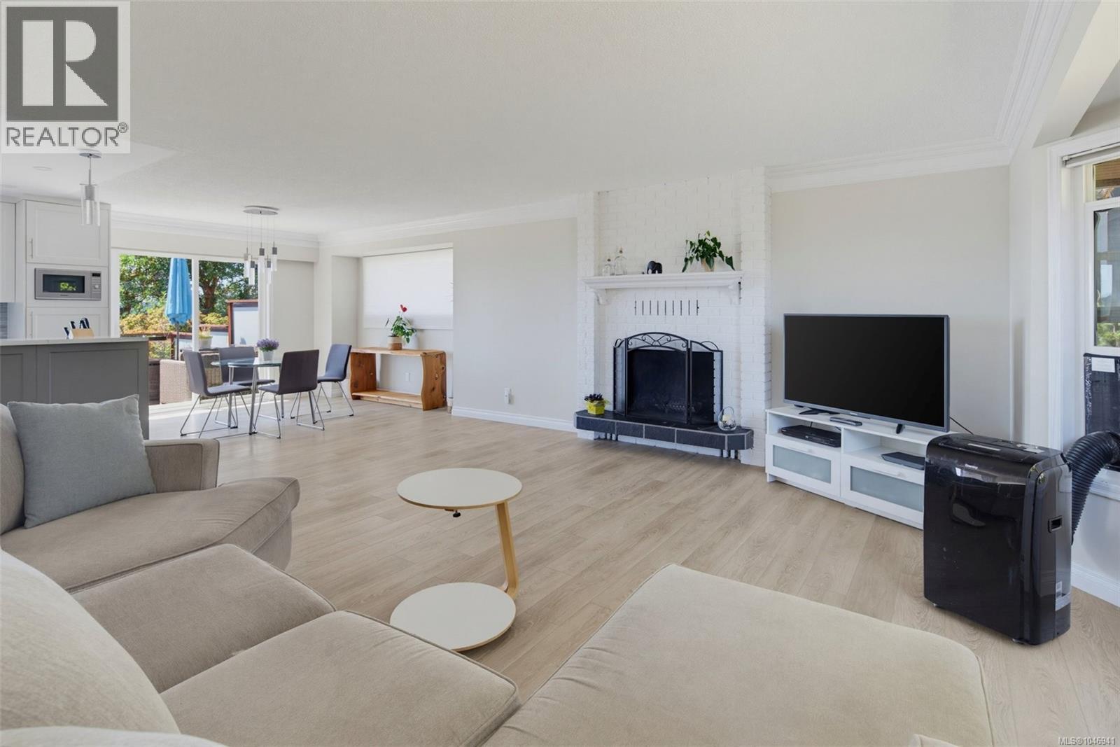 3505 Fulton Rd - 6