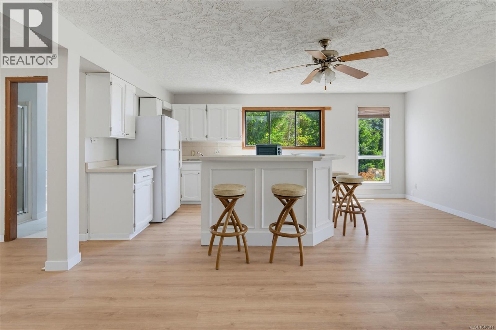 3505 Fulton Rd - Image 30