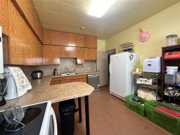 235 Fischer Avenue, The Pas, MB R9A1K2 Photo 9