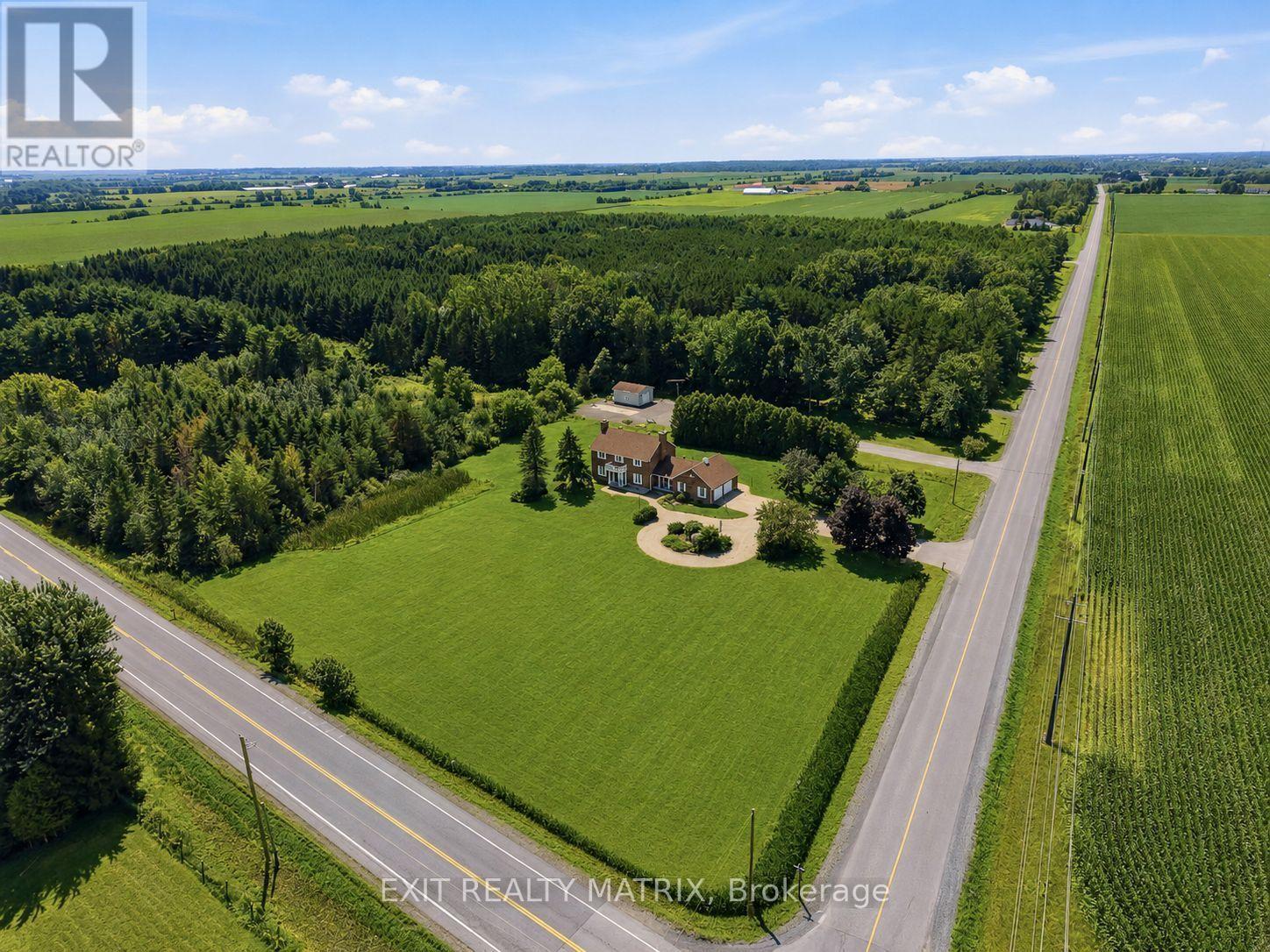 4 Bed, 4 Bath House for Sale in Russell – 1196 400 ROUTE, Russell – MLS# X13676098 - Image 44