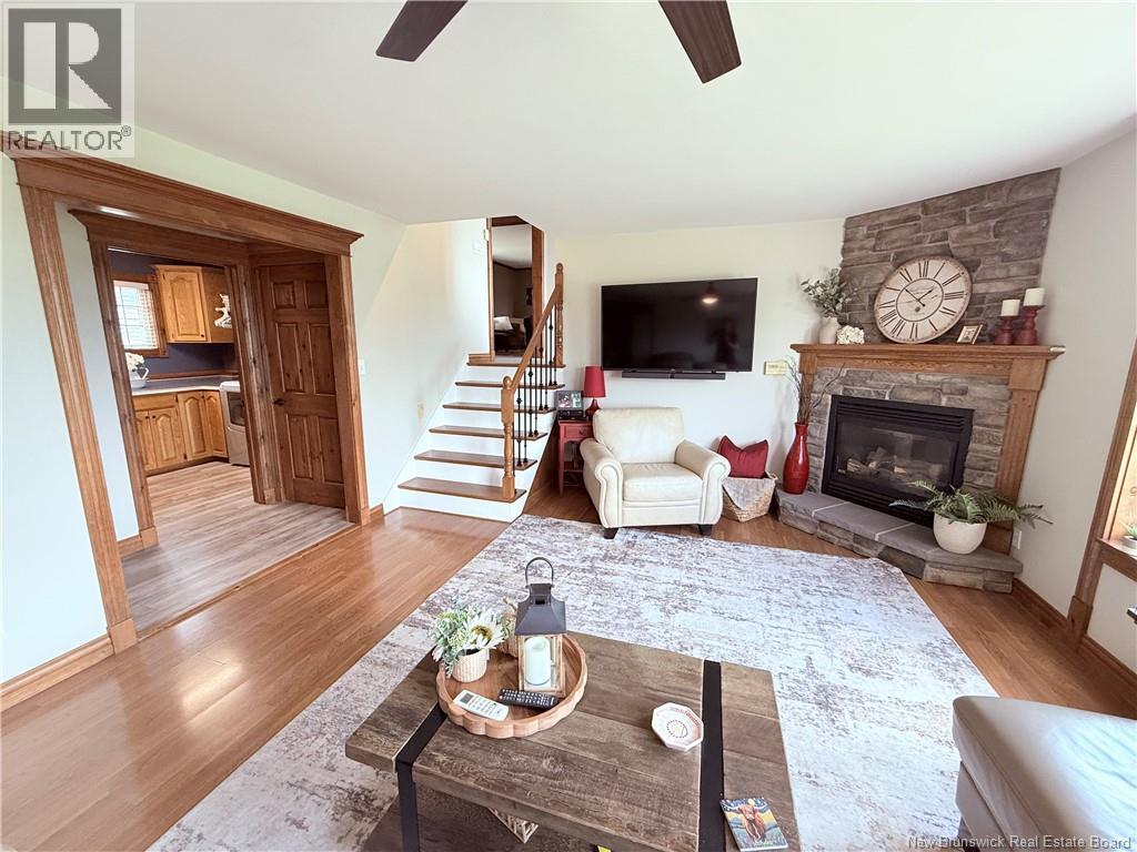 63 Birchwood Drive - 25