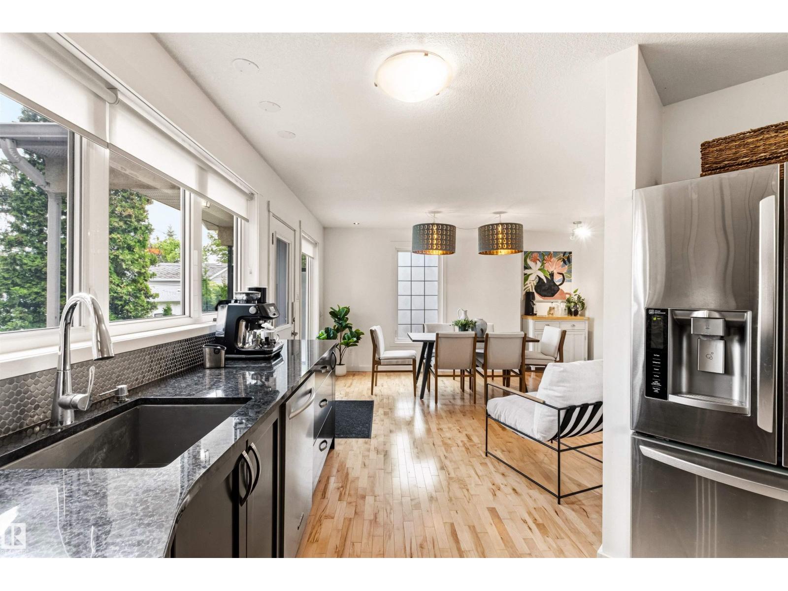 13868 110A AV NW - 15