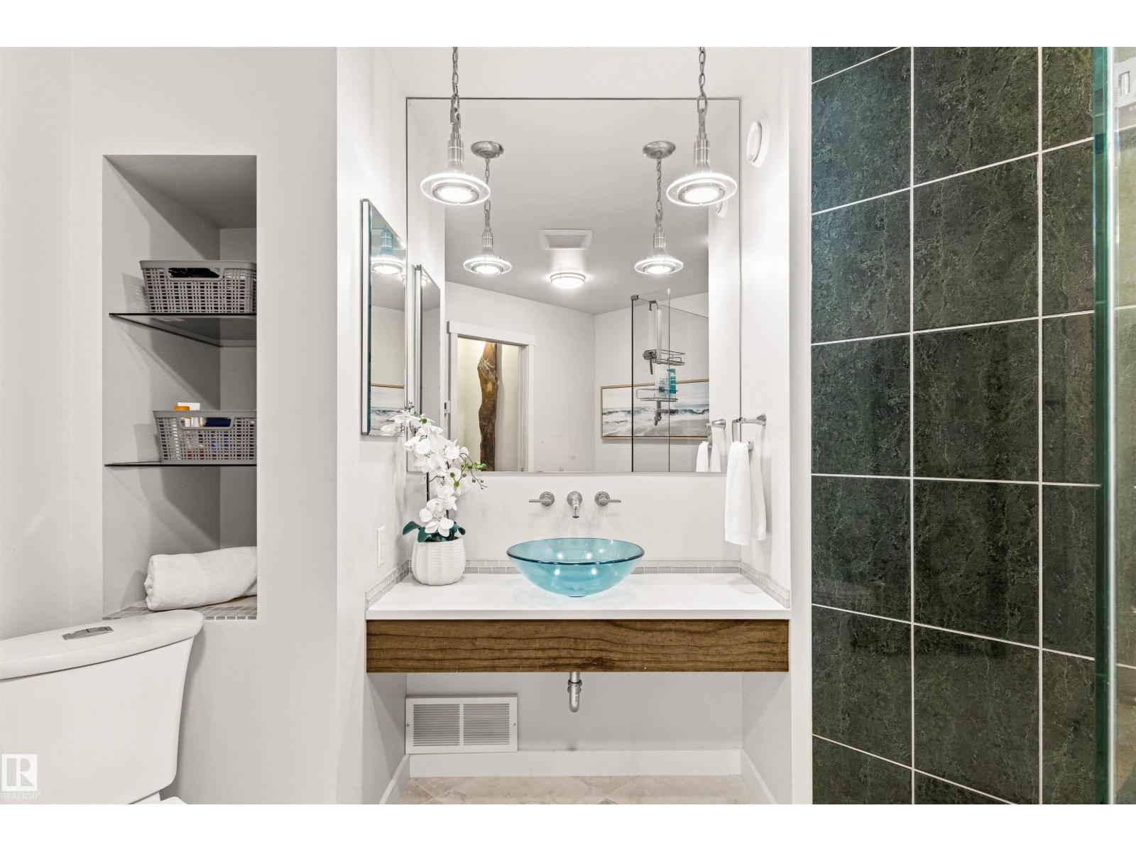 13868 110A AV NW - 26