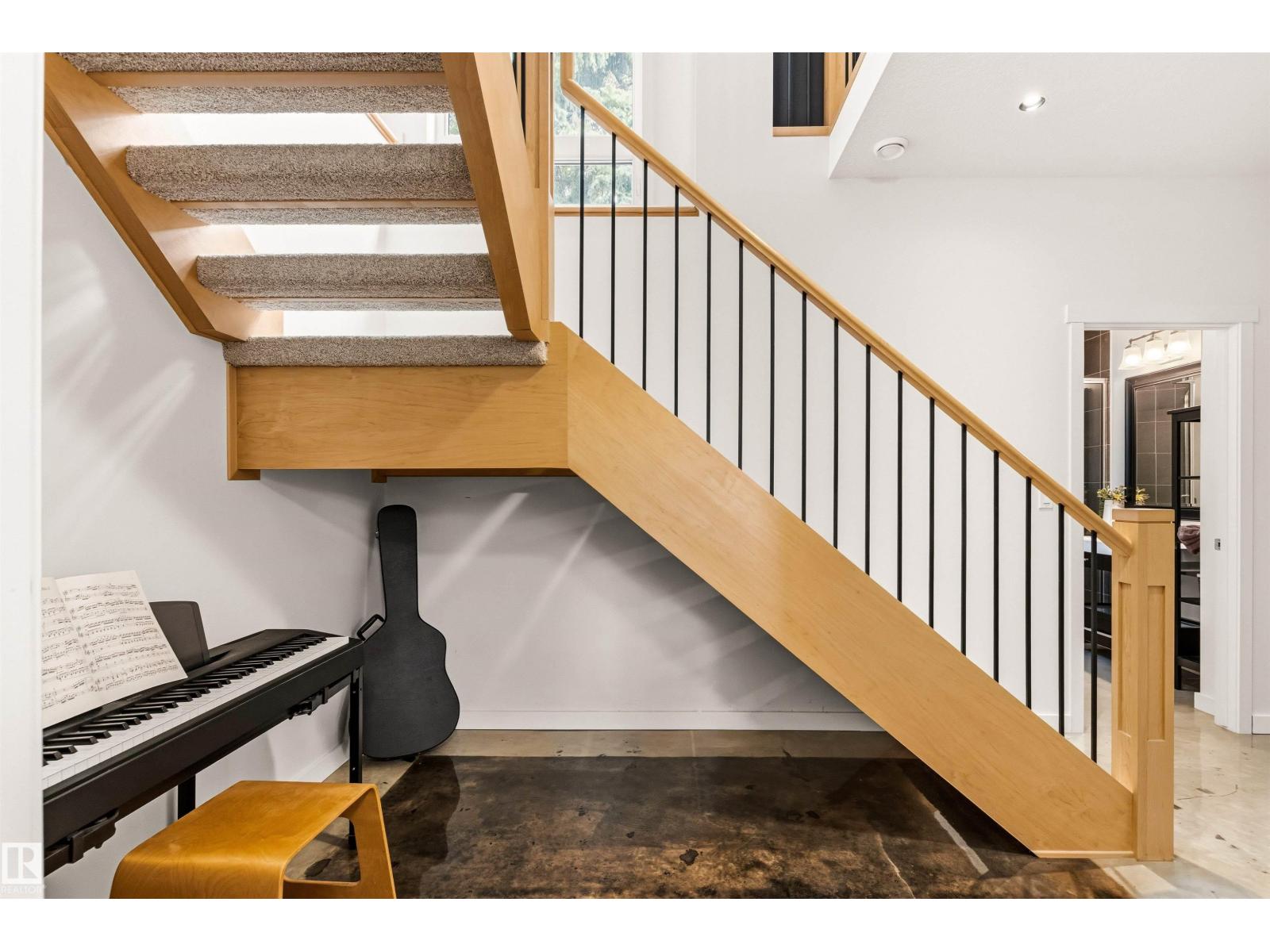 13868 110A AV NW - Image 31