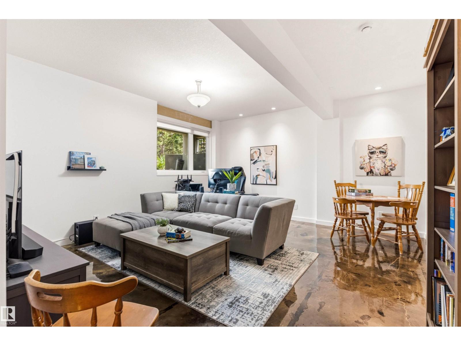 13868 110A AV NW - Image 32