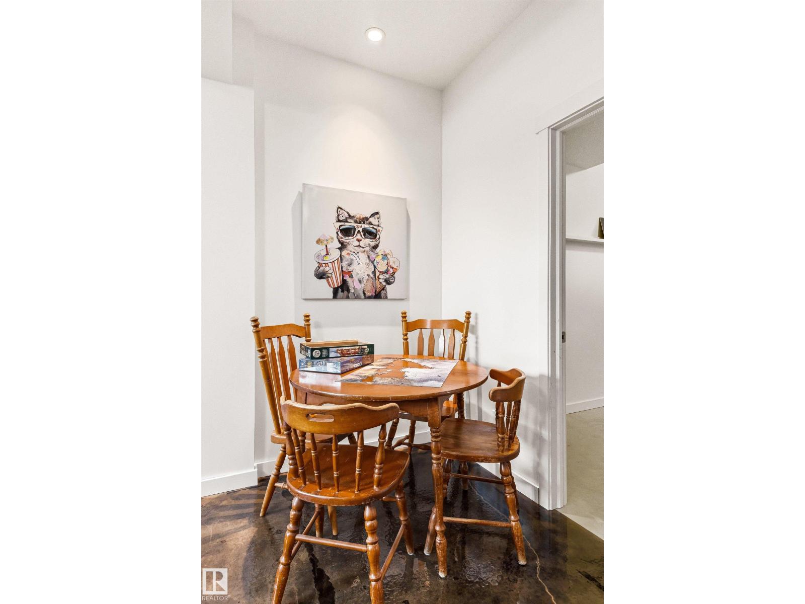 13868 110A AV NW - 35