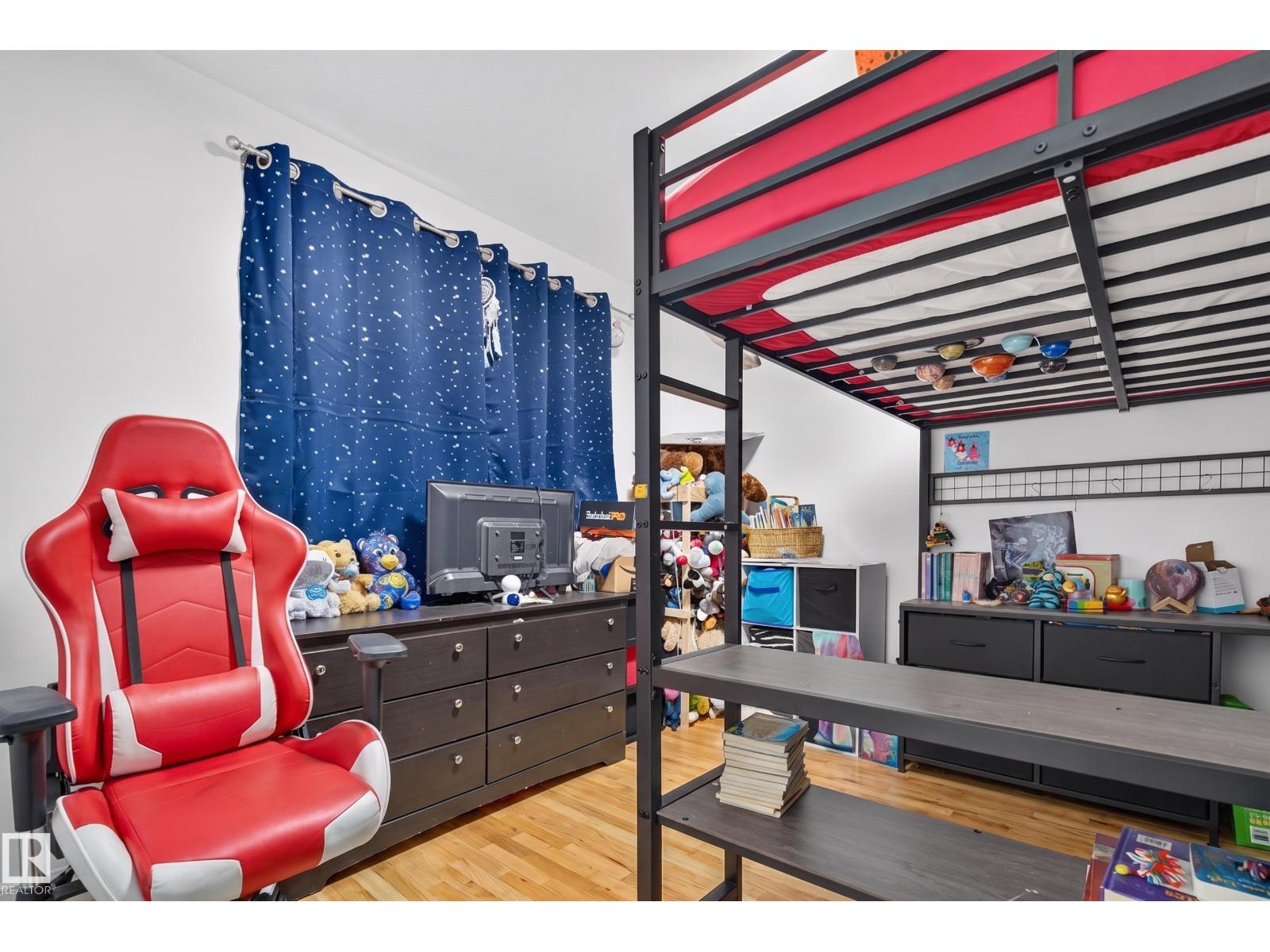 9328 175 AV NW - 11