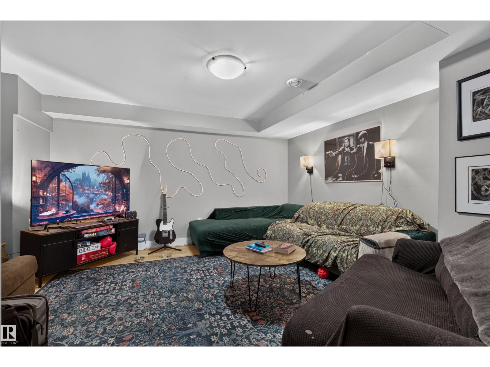 9328 175 Avenue NW - Photo 13