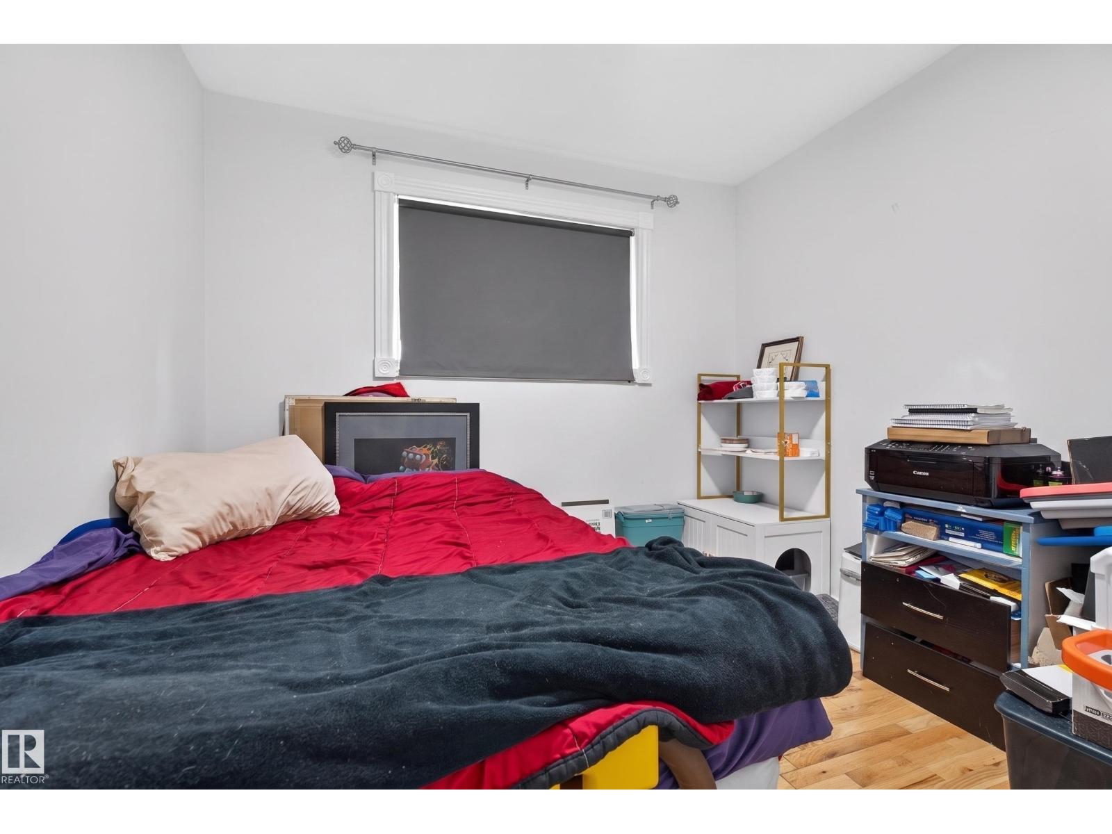 9328 175 Avenue NW - Photo 6